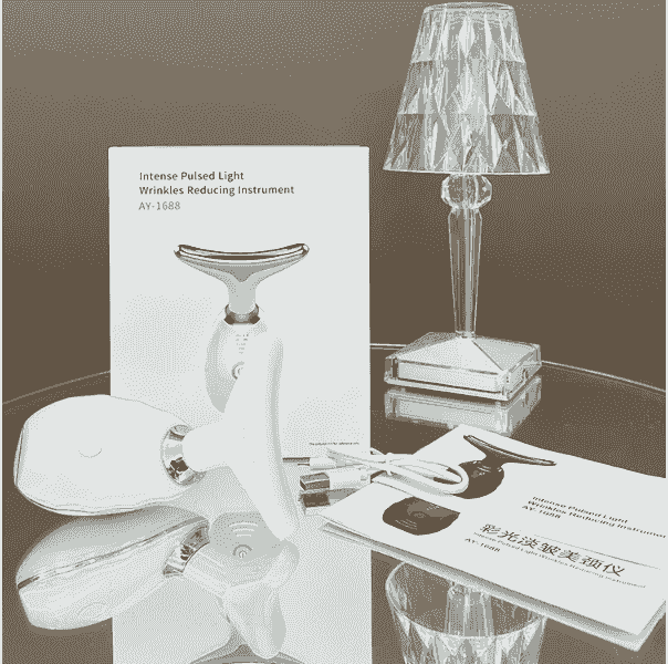 Wavy Chic Beauty Facial Massager